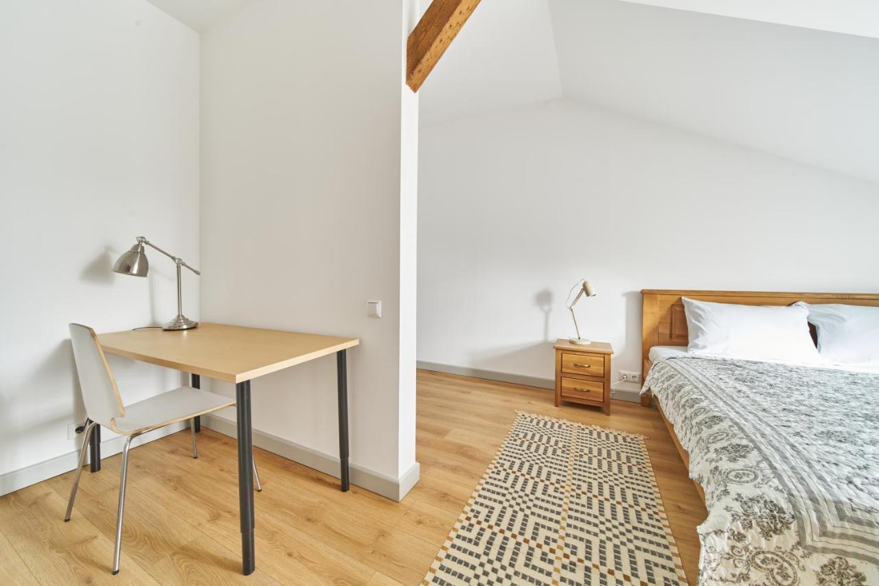Modern Two-Bedroom Apartment, Vilnius City Centre エクステリア 写真