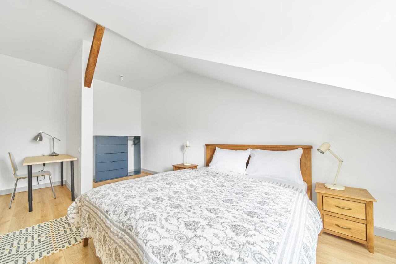 Modern Two-Bedroom Apartment, Vilnius City Centre エクステリア 写真